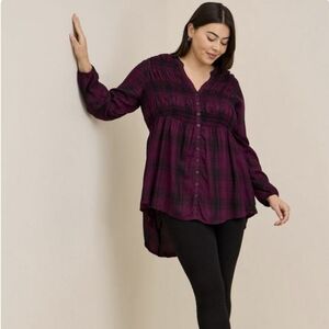 TORRID Rayon Twill Smocked Button Front Purple Plaid Tunic Top size 4X